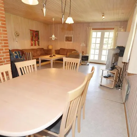 Дом отдыха Nice In Logstor With Kitchen Тренд